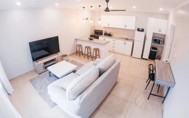 Strelitzia Apartments