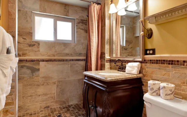 Idle Ours Cabin #713