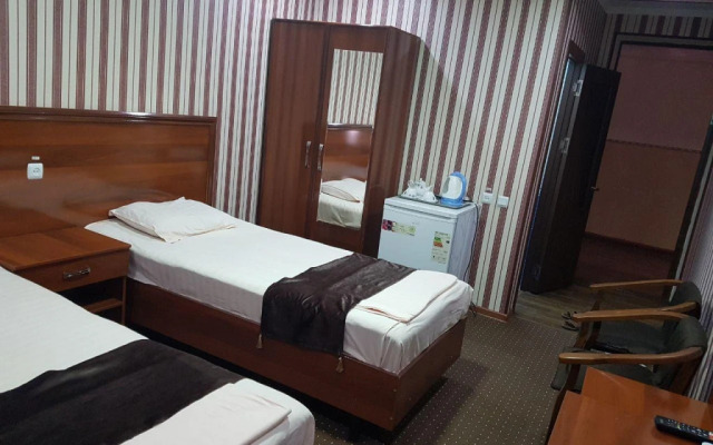 Отель Бекабад