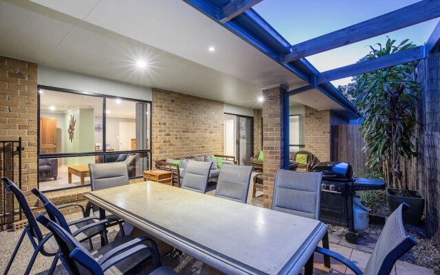 Anaheim Holiday Houses