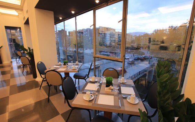 Ohtels San Anton Granada