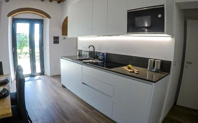 7 Bridges Apartment