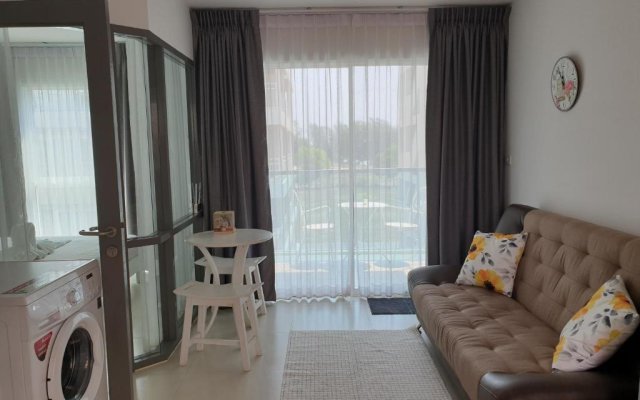 Grandblue condominium Room401 LeamMae phim Beach