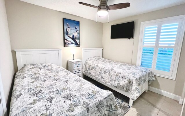 Pelican Beach 0716 2 Bedroom Home