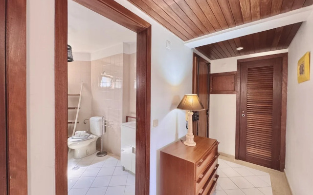 Vilamoura Central 11 With Pool by Homing