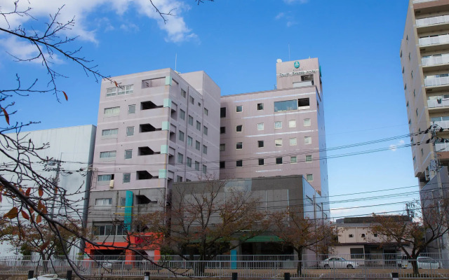 South Breeze Hotel