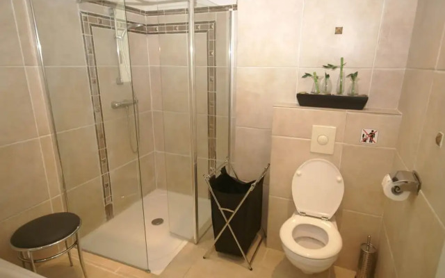 Villa in Moriani-plage With Sea View