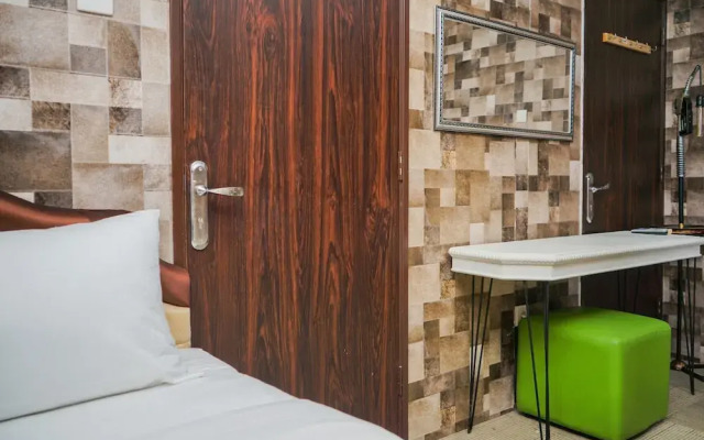 Relieved 1BR Apartment at Serpong Greenview