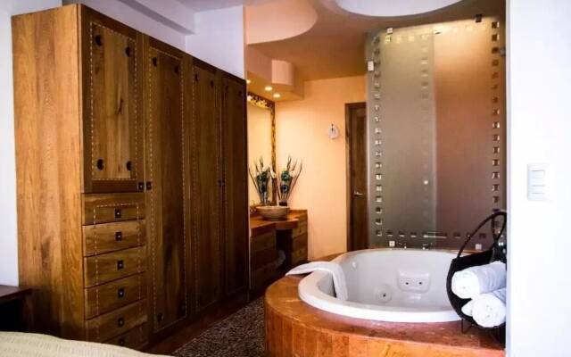 Hotel Andales on the Bay Suites