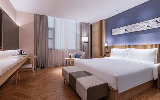 Crystal Orange Jiaxing Pinghu