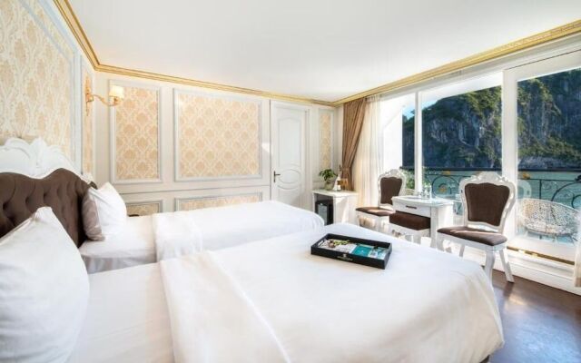 Halong Aquamarine Cruise – Guest Rooms – Ha Long