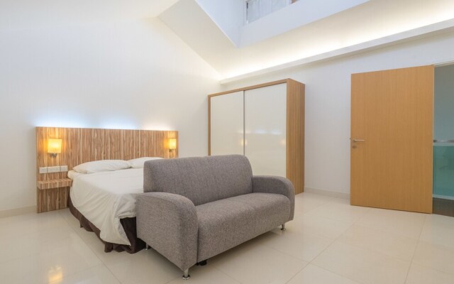 MetroResidences Modern Cozy Loft