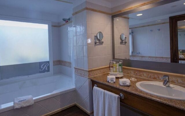 Royalton Hicacos - Adults Only - All Inclusive +18