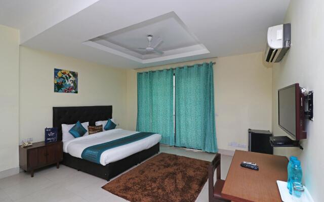 OYO 13867 The Hotel AM-Bliss