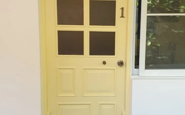 Playa Blanca Bed & Breakfast