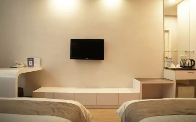 Dreamtel Jakarta
