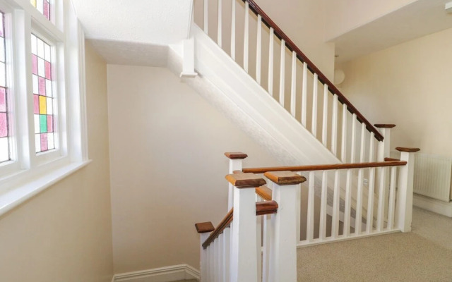 20 Ulwell Road