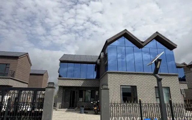 Burqin Xingwai Yuqian Homestay — 2-star hotel in Altay