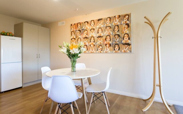 Private & Charming Panorama Retreat