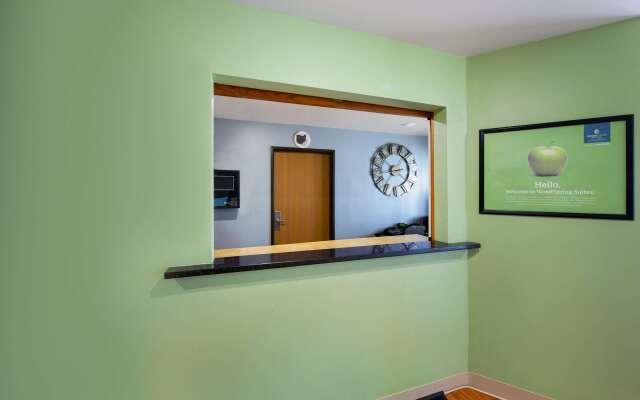 WoodSpring Suites Columbus Southeast