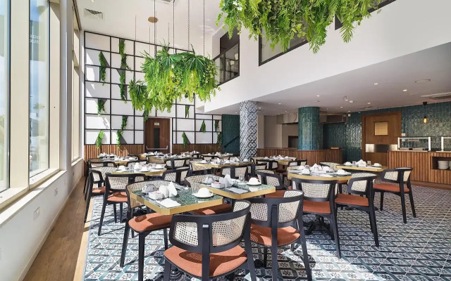 Leonardo Boutique Hotel Larnaca