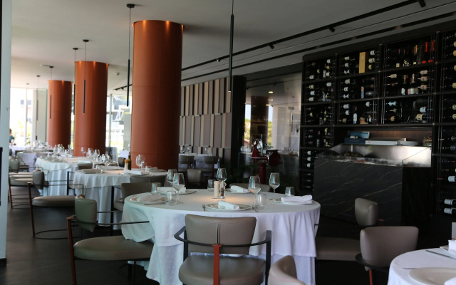 Maritim Marina Bay Luxury Resort
