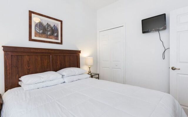 Bella Vida - 4556 Baleno Lane