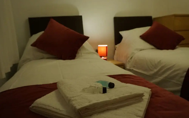 Cobolt Apartment