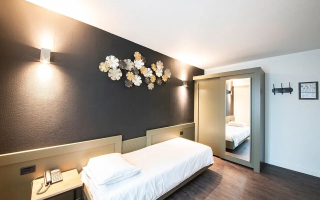 Cortina Hotel
