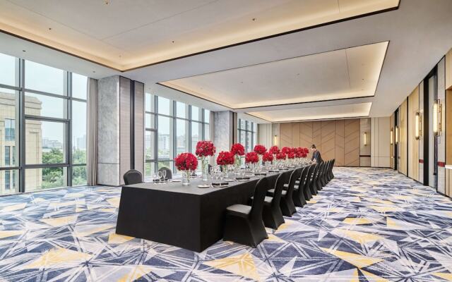 Hilton Wenzhou City Center