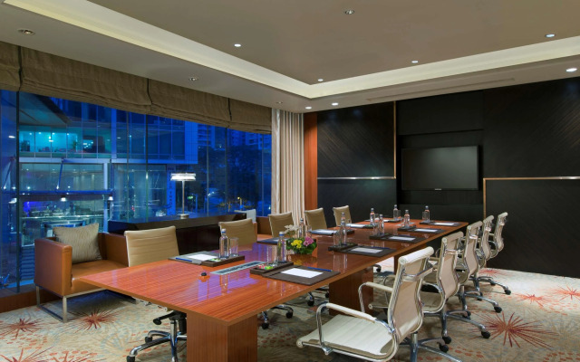 Sheraton Grand Bangalore Hotel at Brigade Gateway