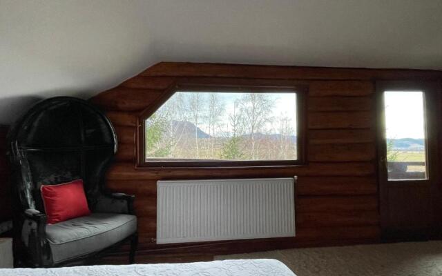 Stunning 4-bed Chalet in Bran With Superb Panorama