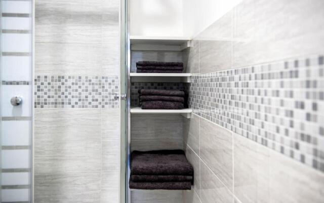 Suite Eleven