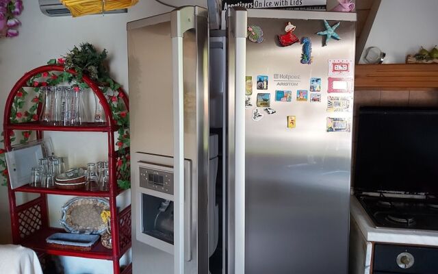 Lavish Holiday Home in Napoli With Swimming Pool