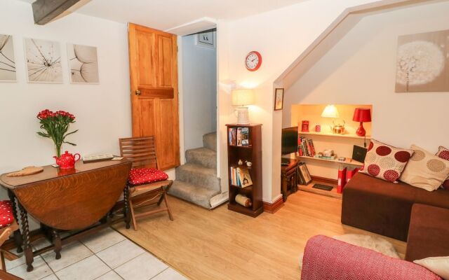 Hinchlif Cottage