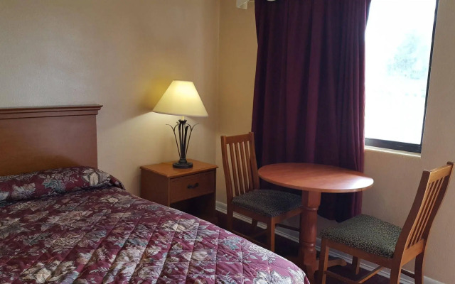 Budget Inn