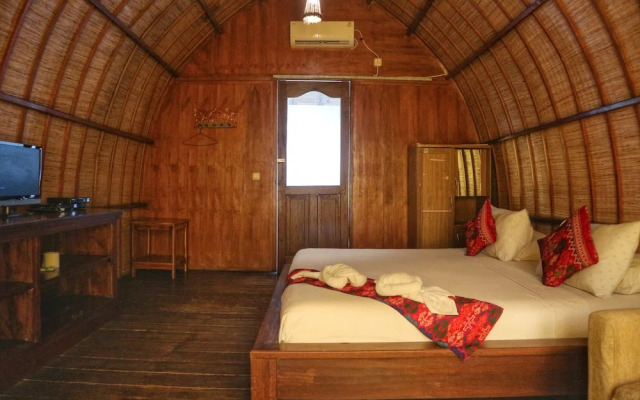 GiliPaddy Resort