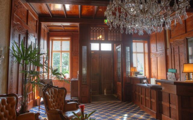 Schloss Groß Plasten