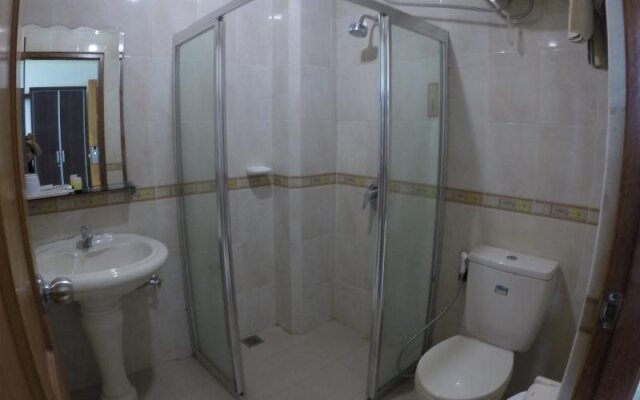 Je Meridien Hotel
