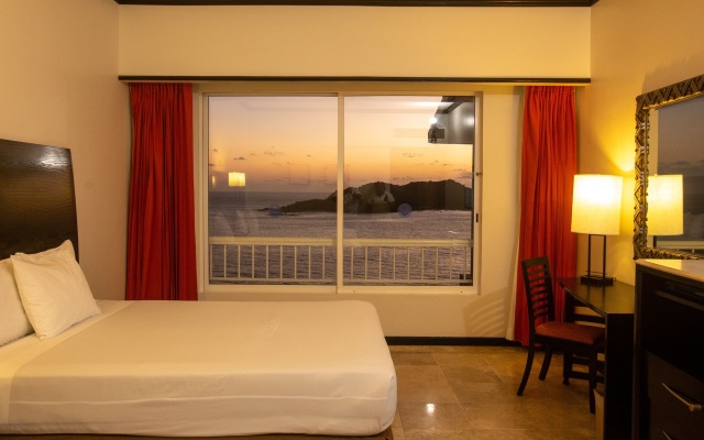 Azul Ixtapa Beach Resort and Convention Center - All Inclusive