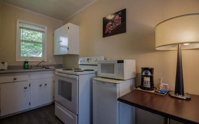 The White Horse Motel