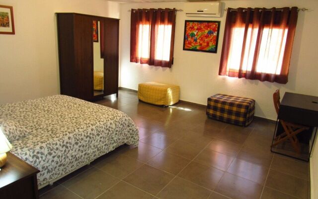 Hotel Restaurante Rural Cau Blanch