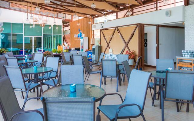 Villa Pool Lay Resort Pattaya