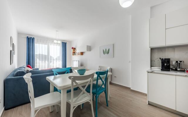 Wave Seaside Apartment