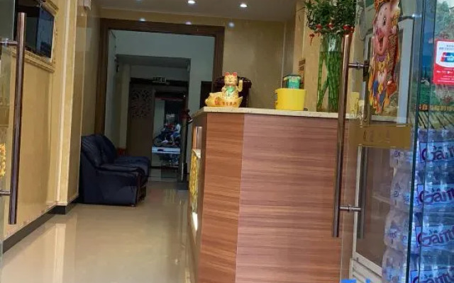 Xinfuhua Business Hotel