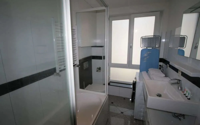 Amosa Liège City Centre Apart Regence 10