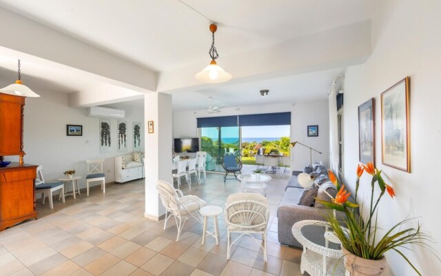 Sirina Waterfront House