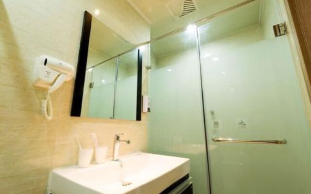 Ziyue International Apartment Hotel