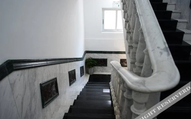 Yuejing Hotel (Yuqiao Subway Station Branch Shanghai)