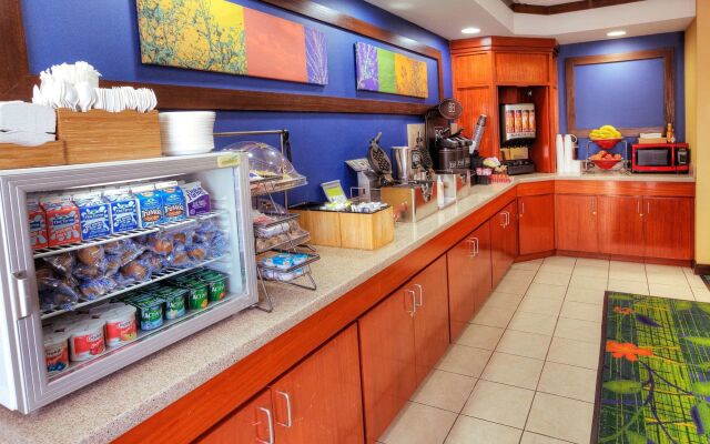 Fairfield Inn and Suites by Marriott Laredo